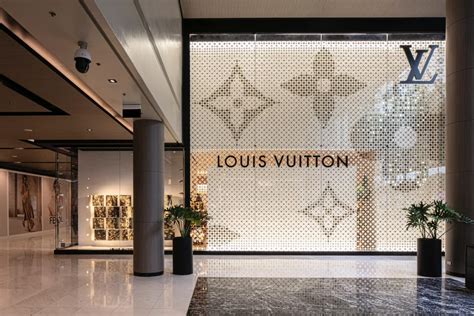 louis vuitton greenbelt|louis vuitton wallet philippines.